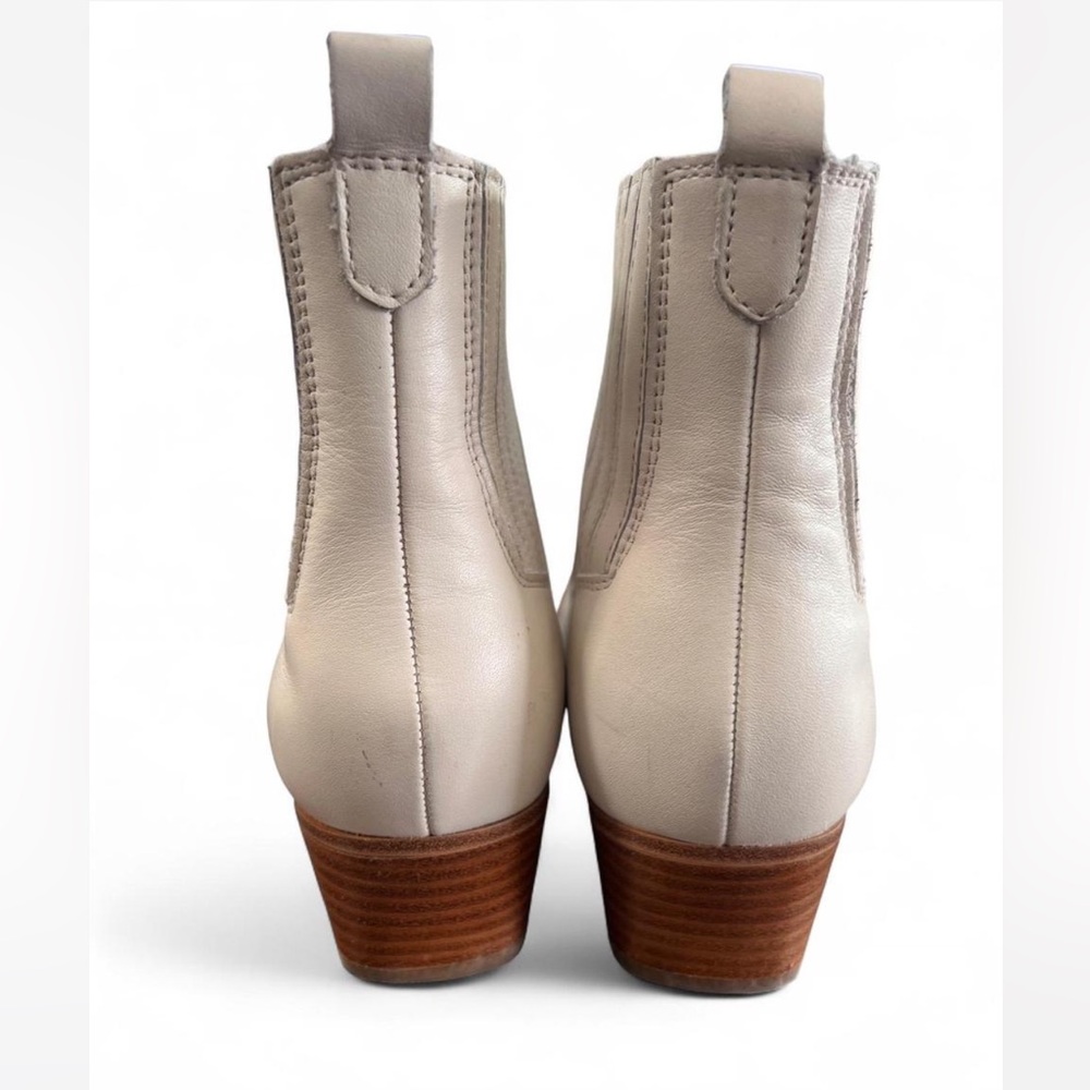 Marc Fisher LTD White Cowboy Booties Leather size 7.5 - Picture 4 of 8